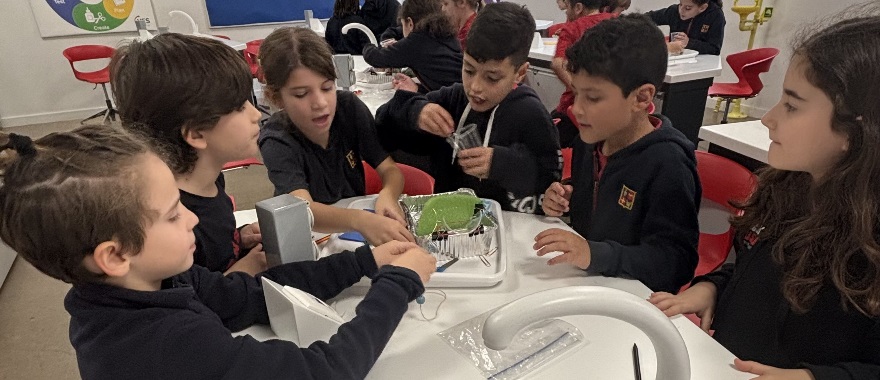 Psychico College Elementary - Grade 4 STEM Program